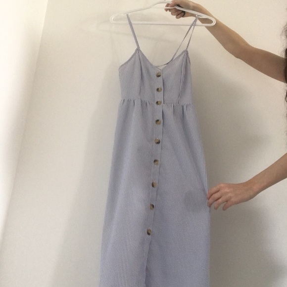 Blue stripes picnic dress - Picture 6 of 11